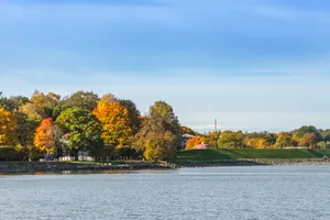 俄罗斯圣彼得堡夏宫下花园园林秋季风景图片第张