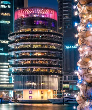 灯光闪烁的城市夜景图片第张