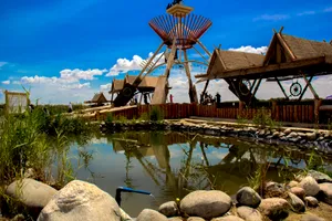 新疆罗布人村寨自然风景图片第张