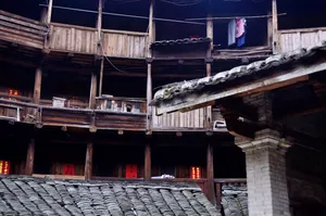 福建南靖田螺坑土楼群风景图片第张