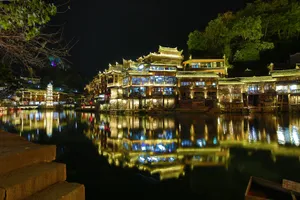 湖南凤凰古城夜景图片第张