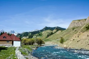 新疆科克尔斯陶牧区风景图片第张