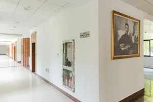 上海华东政法大学的明亮教室图片第张