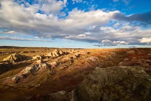 新疆五彩城日落风景图片第张