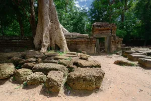 柬埔寨塔布隆寺风景图片第张