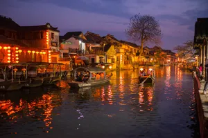 浙江西塘古镇夜景图片第张