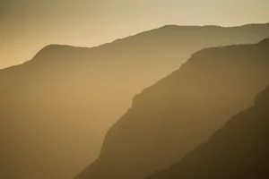 新疆天山库车大峡谷风景图片第张