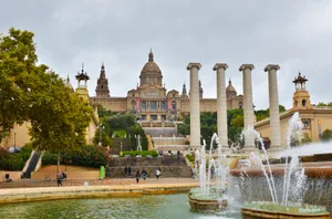 西班牙巴塞罗那蒙锥克山风景图片第张