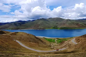 西藏圣湖羊卓雍错湖图片第张