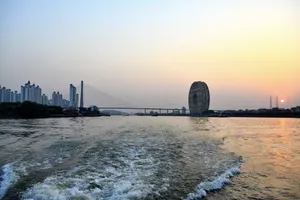 广州圆大厦图片第张