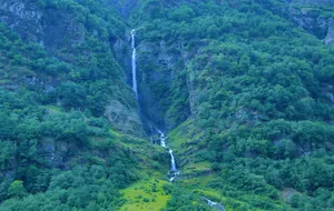 挪威纳柔依峡湾风景图片第张