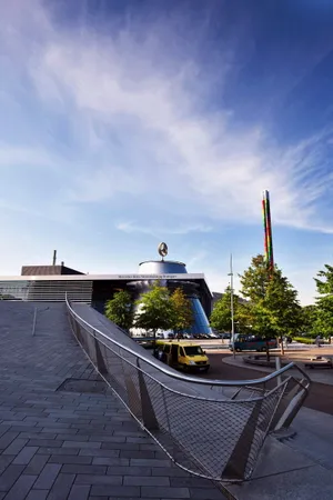 德国奔驰博物馆内部陈设图片第张