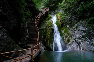 陕西商洛金丝大峡谷风景图片第张