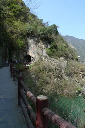 陕西汉中石门栈道风景图片第张