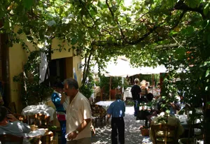 街角可爱的咖啡馆图片第张