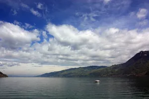 瑞士湖光山色风景图片第张