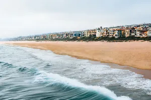 海边沙滩大自然风景图片_1