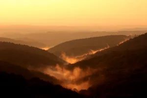 秀丽山峦图片_1