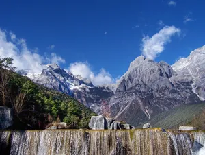 玉龙雪山图片第1张