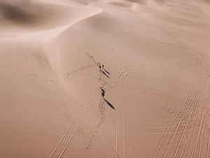 沙漠风光高清图片