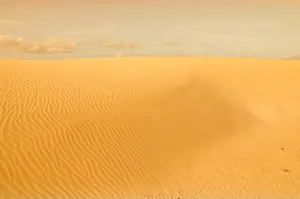 黄昏沙漠图片