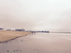 海边沙滩风景图片真实
