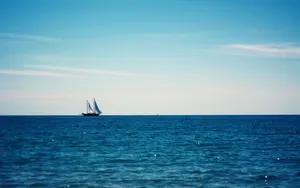 美丽平静的大海图片