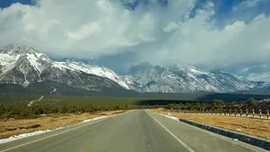 云南玉龙雪山图片_3