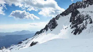 云南玉龙雪山图片_5
