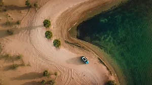 美丽的海岸线风景图片_10
