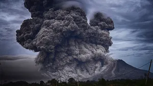壮观的火山爆发图片_8