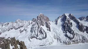 高清雪山图片_3