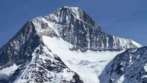 高清雪山图片_4