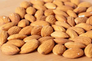 营养丰富的杏仁图片第张