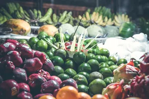 水果摊上新鲜的水果图片第张