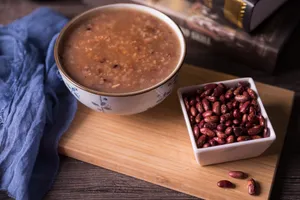 煮好的腊八粥图片第张