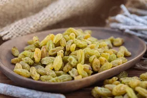 糖分很高很甜的绿色葡萄干图片第张