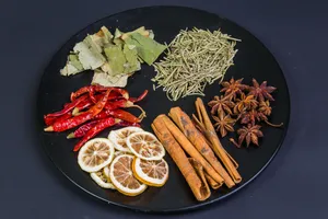 厨房里的调味料香料图片第张