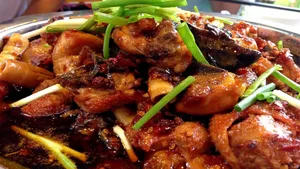 渝菜辣子鸡美食图片第张