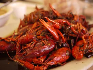 夏日劲爆美味麻辣小龙虾图片第张