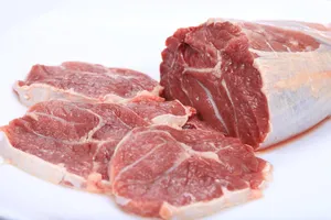 切开的新鲜猪肉图片第张