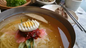 美味的韩国冷面图片第张