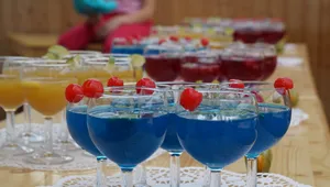 水果宾治鸡尾酒图片_1