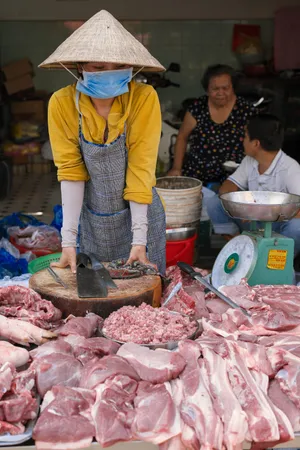 市场猪肉摊位图片_1