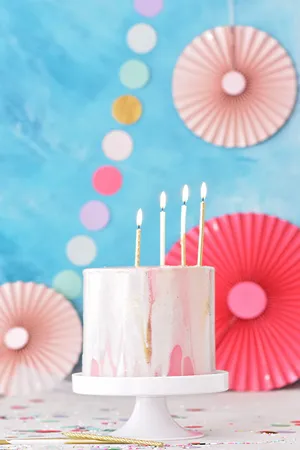 唯美奶油生日蛋糕图片_1