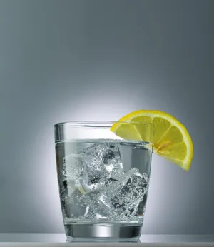 冰镇伏特加酒图片_1