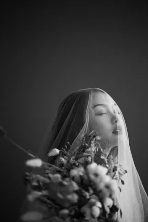 黑白婚纱艺术人体摄影_1