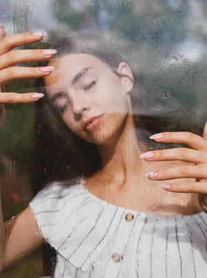 气质文艺风美女写真图片_1
