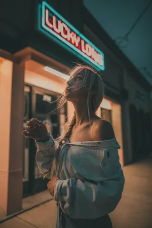 午夜街拍性感艺术图片_1