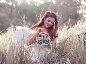 天使婚纱写真摄影图片